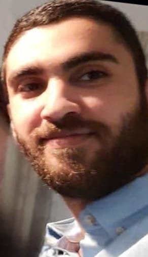 قبر مؤمن أحمد الشيخ علي